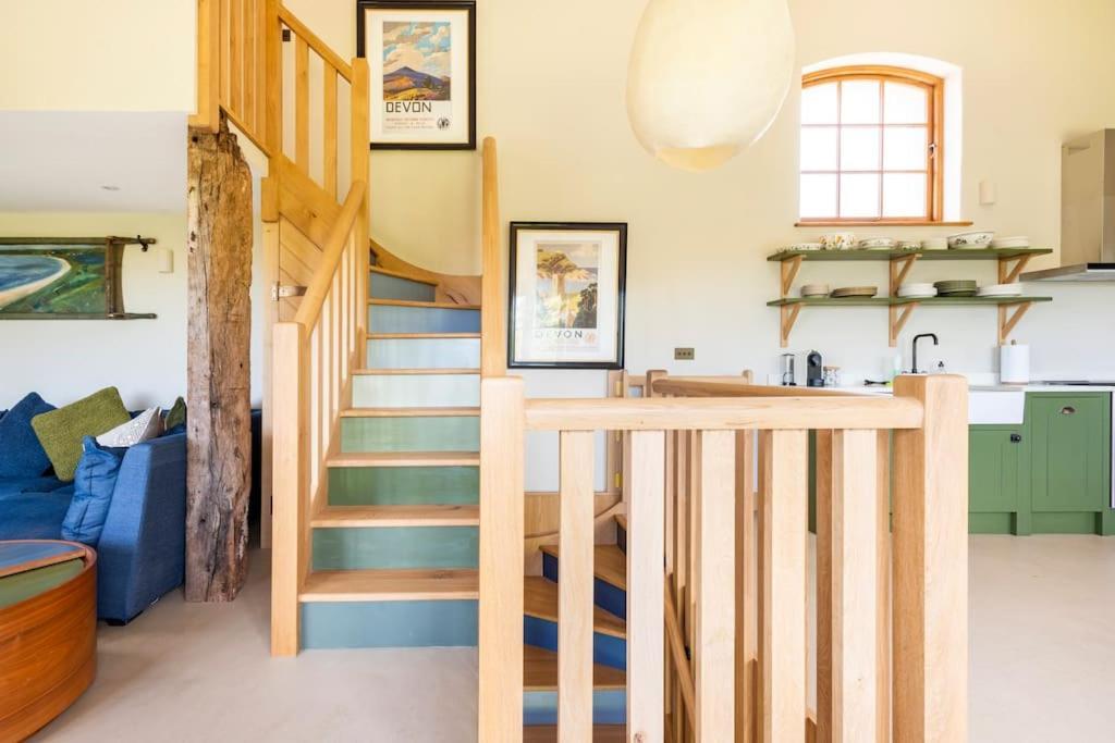 Fledgling Barn: Stunning New Coastal Holiday Home Kingsbridge  Esterno foto