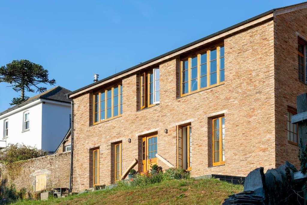 Fledgling Barn: Stunning New Coastal Holiday Home Kingsbridge  Esterno foto