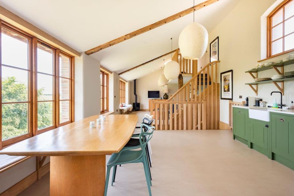 Fledgling Barn: Stunning New Coastal Holiday Home Kingsbridge  Esterno foto